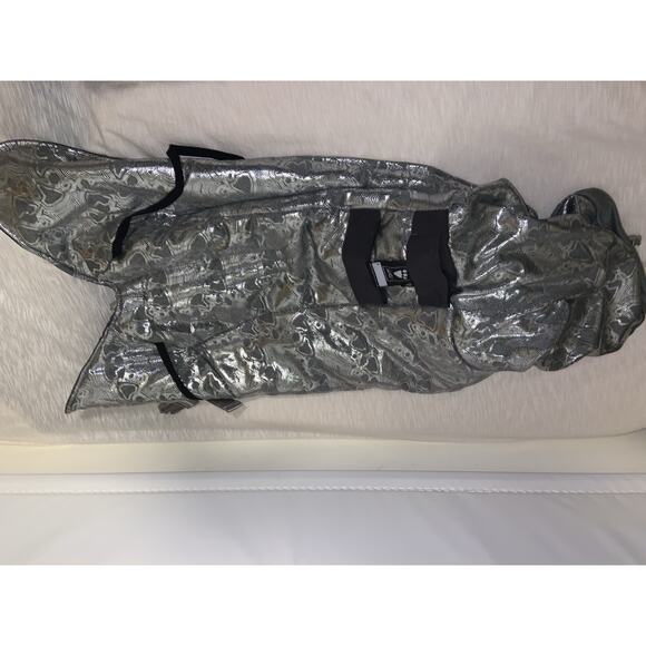 Hurtta Summit Parka (Winter Coat) - Size 45cm/18inch in Raven Black And Silver